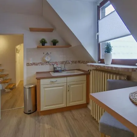 2,5-zkb-unterkunft, Zentral, Mit Separatem Eingang Appartement Düsseldorf